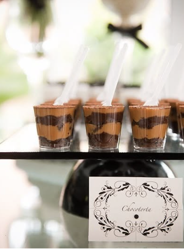 Luxury dessert gift set for special events